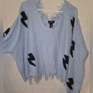 Just Polly Pale Blue V-Neck Fringe Distressed Crop Sweater‎ Womens XL Bolts